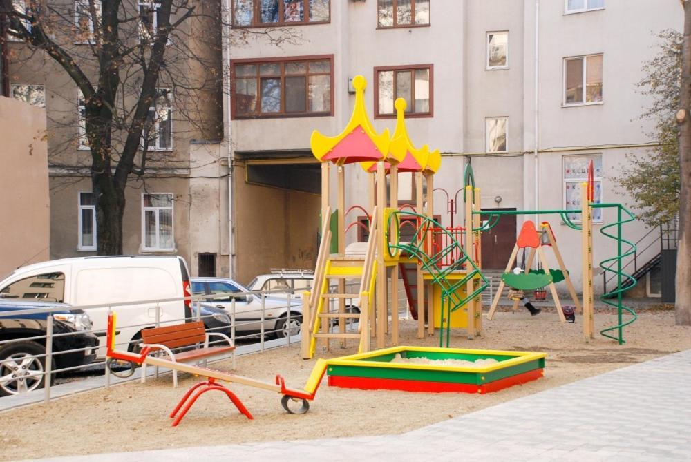 Нові Апартаменти 83 Ivano-Frankivsk Exteriér fotografie